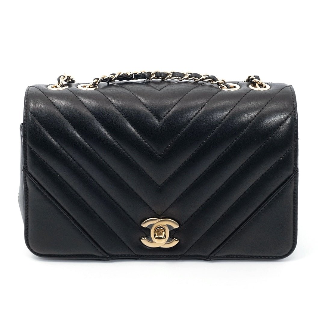 Chanel Chevron Chain Shoulder Bag in Small Size